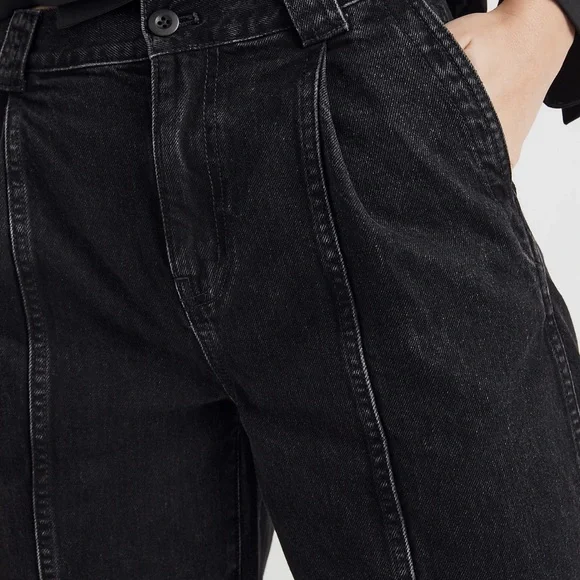 The Perfect Vintage Wide-Leg Jean: Seam Edition - Picture 3 of 5